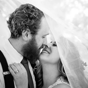 Meet your Posher, Cari